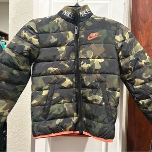 Boys NIKE puffer jacket